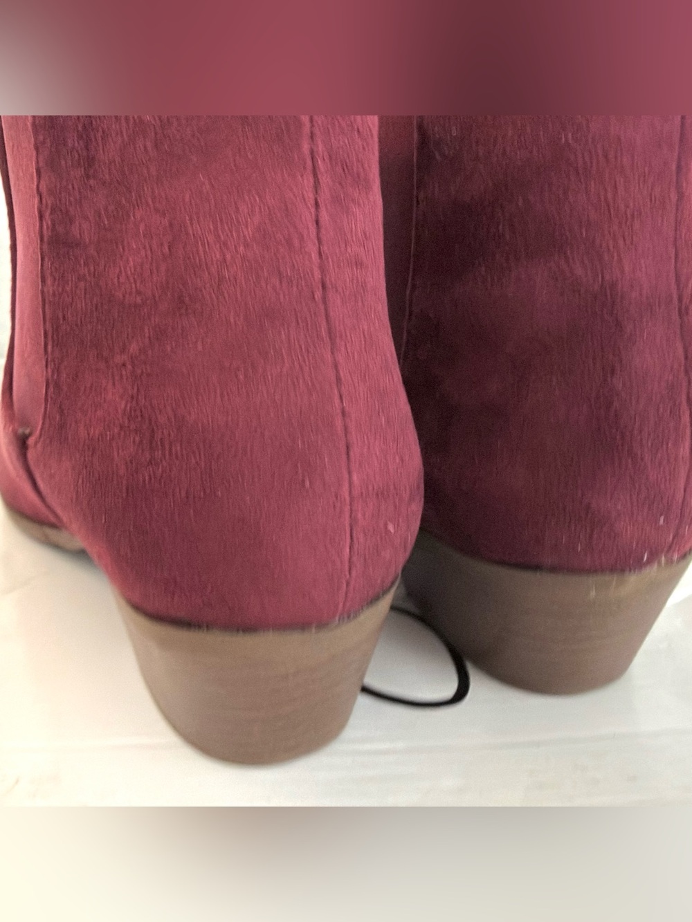 NIB J. Adams “Chelsea” Almond Toe Faux Suede Bootie With Elastic Side Gores Sz 7 - Picture 4 of 9